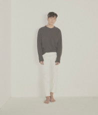 Jung Jae Lee Feet (11 images)