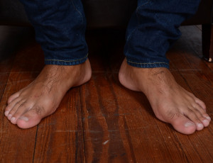 Azif Feet (9 photos)