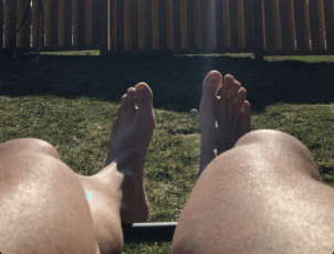 Bobby Roode Feet (4 photos)