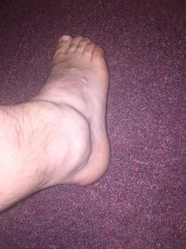 Chris Clarkson Feet (17 photos)
