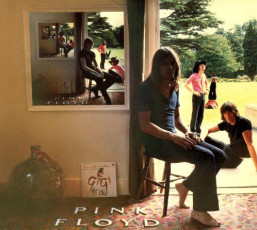 David Gilmour Feet (3 photos)