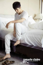 Dongjun Han Feet (2 photos)