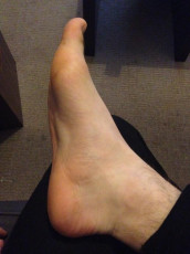 Jamie Muscato Feet (11 photos)