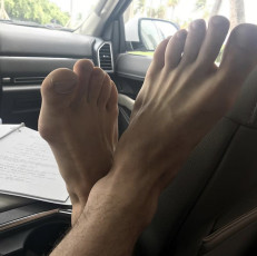 Michael Delray Feet (7 photos)