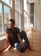 Ross Marquand Feet (8 photos)