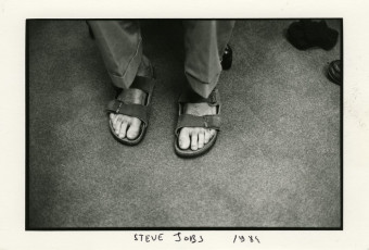 Steve Jobs Feet (9 photos)