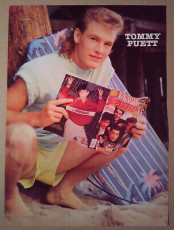 Tommy Puett Feet (3 photos)