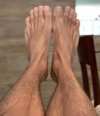 Antony Barbosa Feet (32 photos)