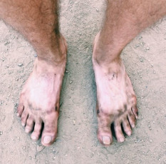 Clayton Farris Feet (41 photos)