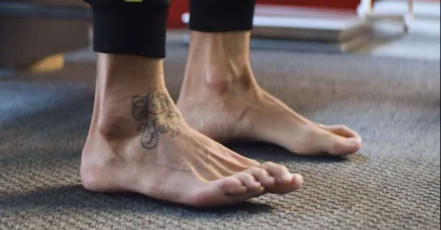 Daniel Ricciardo Feet (32 photos)