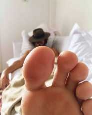 Gabriel Leone Feet (42 photos)