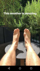 Gary Barlow Feet (37 photos)