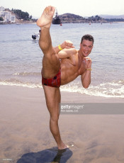 Jean Claude Van Damme Feet (32 photos)