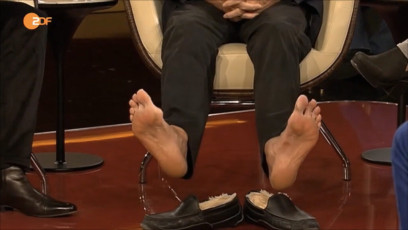 John Cleese Feet (31 photos)