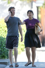 Mark Zuckerberg Feet (27 photos)