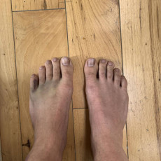 Mike Posner Feet (33 photos)