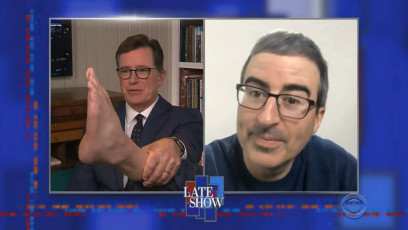Stephen Colbert Feet (39 photos)