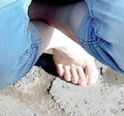 Yeonjun Feet (30 photos)