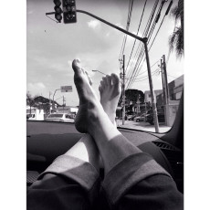 Yudi Tamashiro Feet (43 photos)