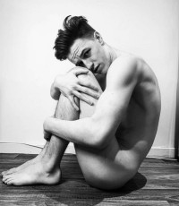 Cam Kirkham Feet (17 photos)