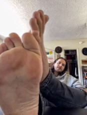 Devon Werkheiser Feet (7 photos)