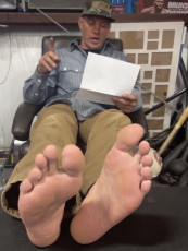 Donald Cerrone Feet (12 photos)