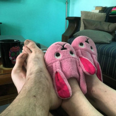 Drew Saplin Feet (3 photos)