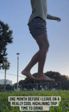 Dylan Efron Feet (14 images)