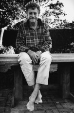 Kurt Vonnegut Jr Feet (2 images)