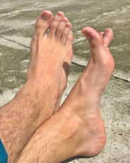 Luis Leiva Feet (21 photos)