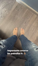 Luisito Comunica Feet (19 photos)