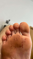 Miguel Bernardeau Feet (2 photos)