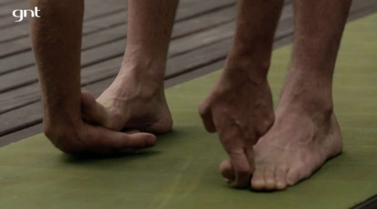 Rodrigo Hilbert Feet (7 images)