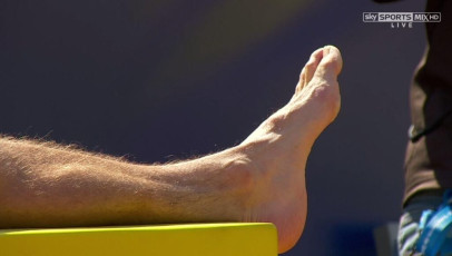 Albert Ramos Feet (8 photos)