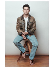 Andy Mientus Feet (7 images)
