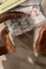 Blueface Feet (6 images)