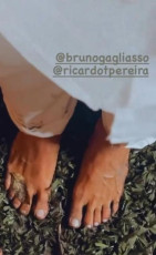 Bruno Gagliasso Feet (8 images)