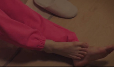Donghyun Kim Feet (2 photos)