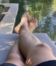 Fabian Froehlich Feet (17 images)