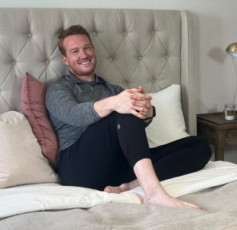 Greg Rutherford Feet (3 images)