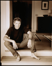 Harrison Ford Feet (2 photos)