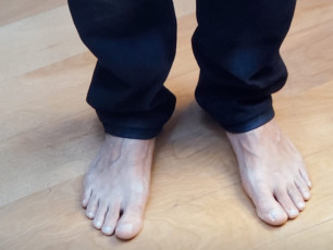 Jared Leto Feet (24 images)
