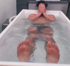 Jesse Wellens Feet (7 images)