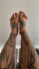 Johnny Carmona Feet (44 images)