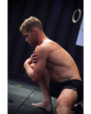 Kevin Mayer Feet (9 images)