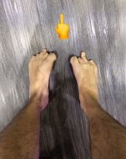 Matheus Morimura Feet (3 images)
