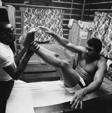 Muhammad Ali Feet (8 images)