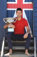 Novak Djokovic Feet (5 photos)