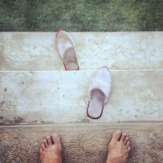 Omar Farooq Feet (9 images)