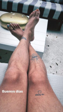 Ricky Montaner Feet (3 photos)